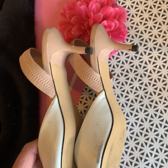 Zara Basic white and nude sling back - Picture 7 of 7